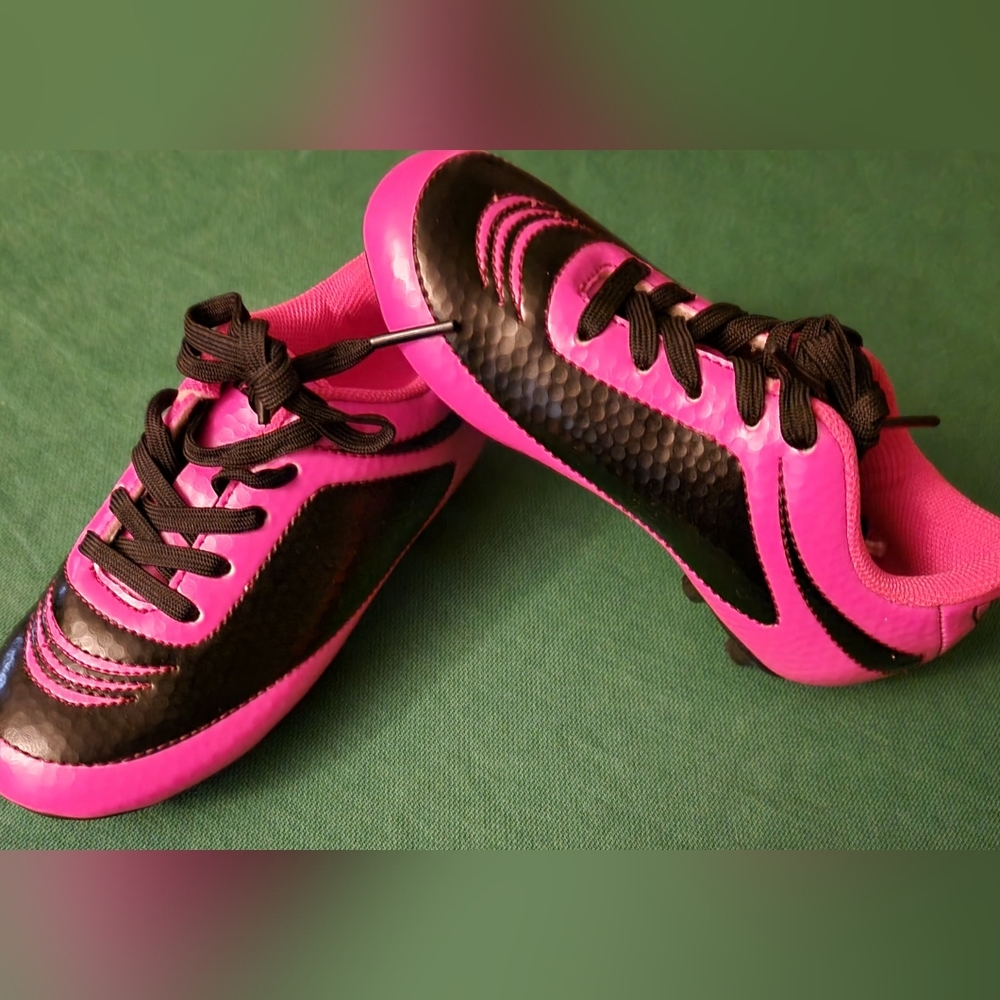 Girls Visari Soccer Cleats